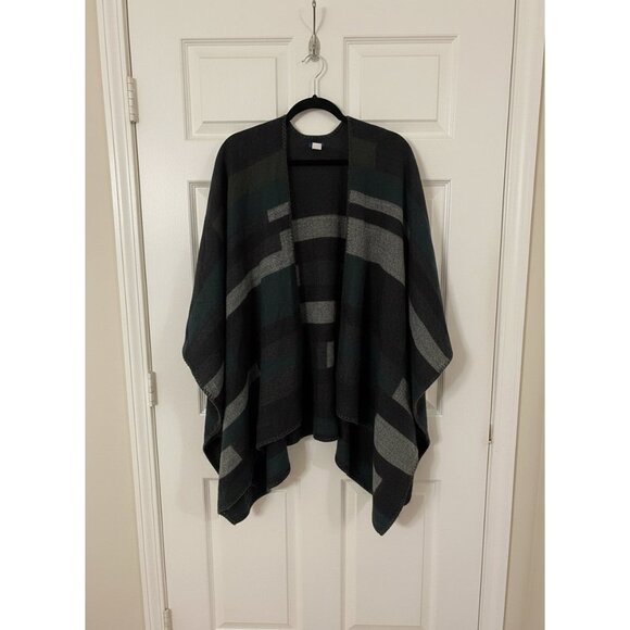 Apt. 9 Soft Touch Wrap / Shawl - Picture 1 of 3